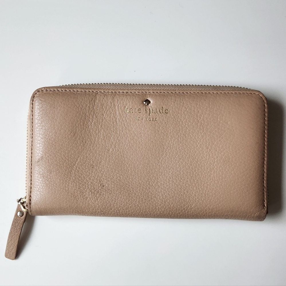 Kate Spade Tan Leather Wallet